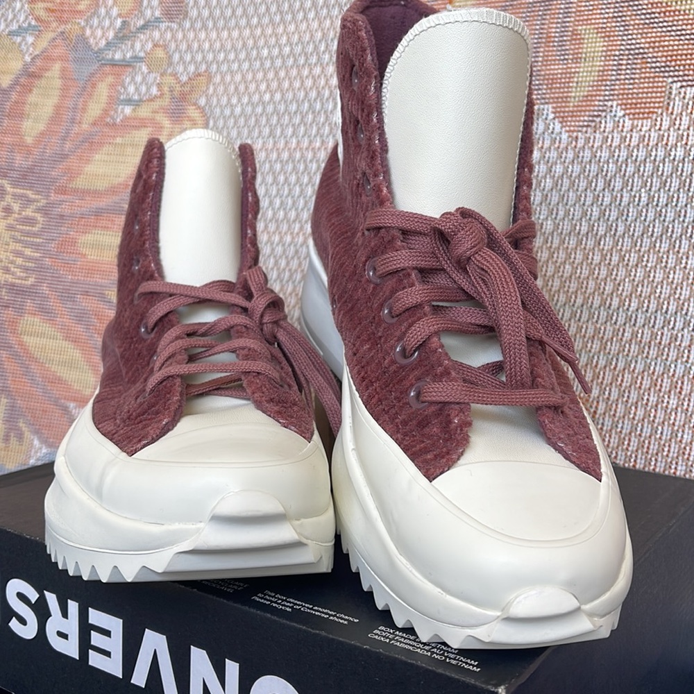 Converse WMNS A03252C
RUN STAR HIKE HI
DARK WINE/SADDLE/EGRET
Platforms - Picture 7 of 16